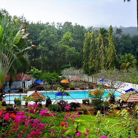 Ratnaloka Tour Inns Ratnapura Eksteriør bilde