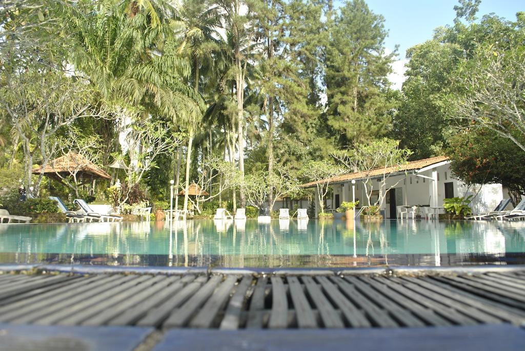 Ratnaloka Tour Inns Ratnapura Eksteriør bilde